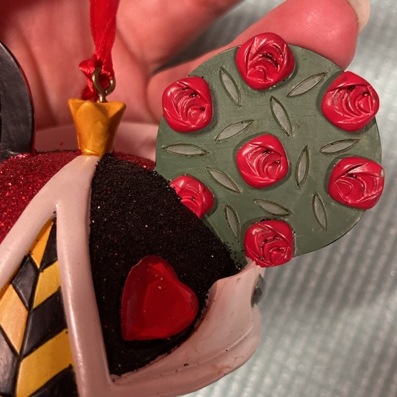 Disney ear series - queen of hearts - Picture 3 of 6